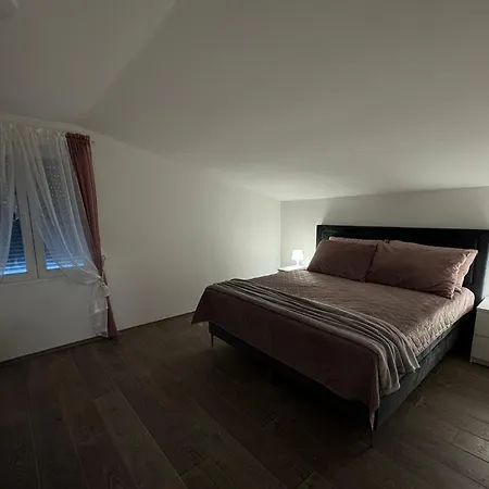 Holiday home Perla *